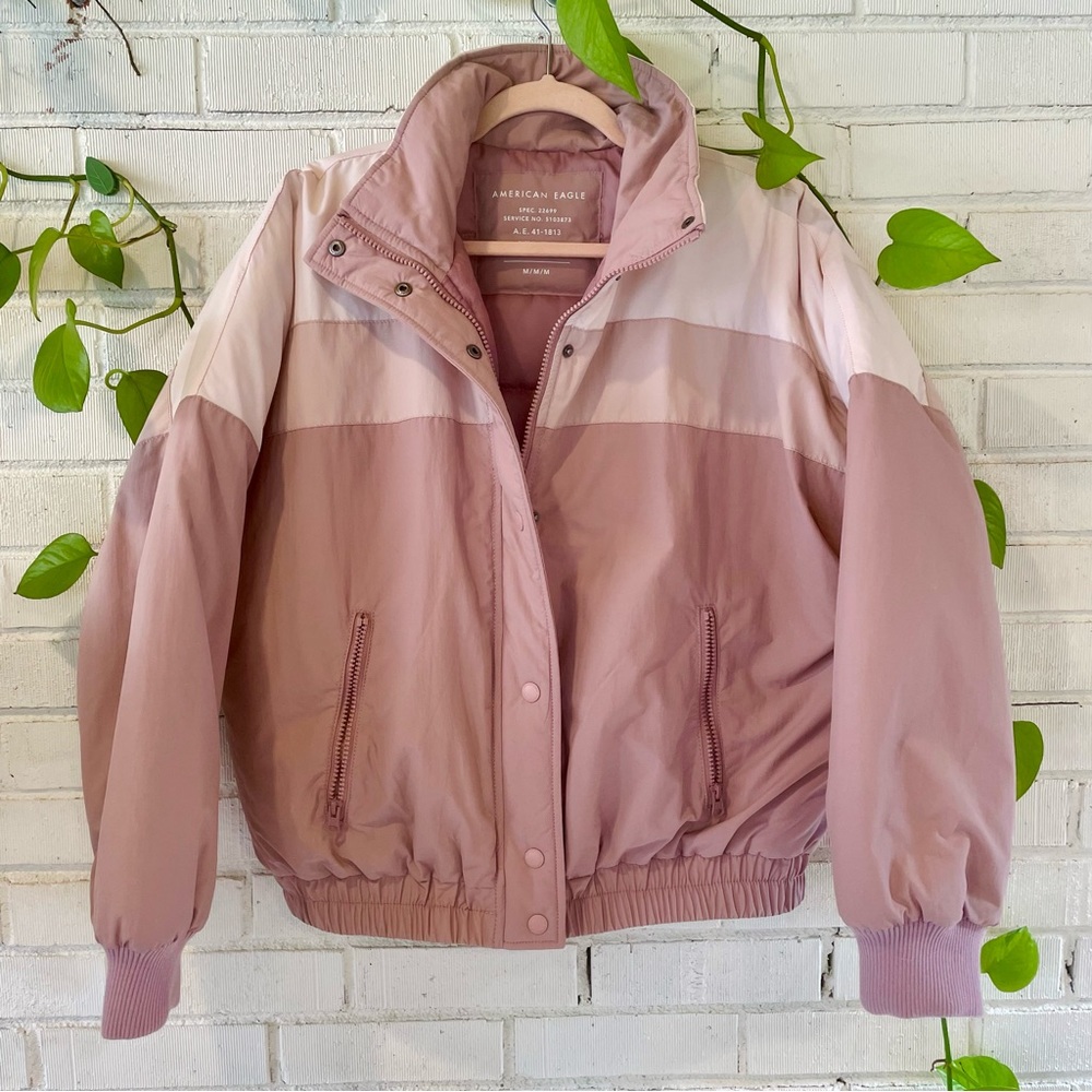Like NEW American Eagle Cropped Puffer Jacket